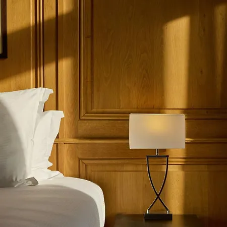Hotel De Bourgtheroulde, Autograph Collection 5*