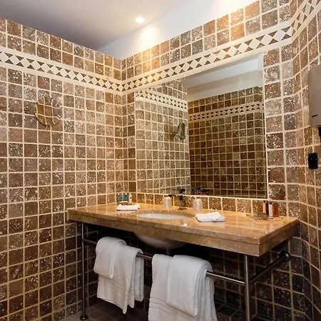 Hotel De Bourgtheroulde, Autograph Collection Ruão