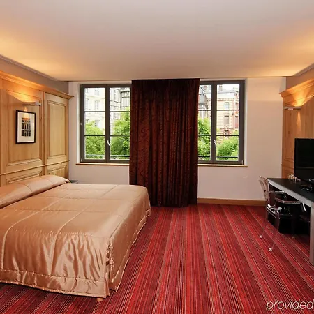De Bourgtheroulde, Autograph Collection Otel 5*