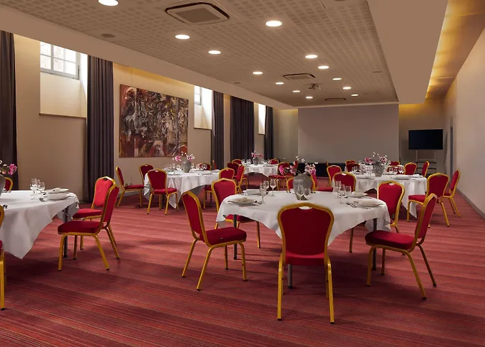 De Bourgtheroulde, Autograph Collection 5* Rouen